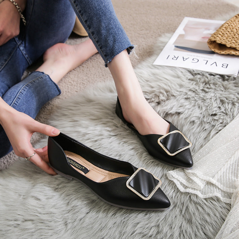 Hollow Large Size Pointed Toe Flats