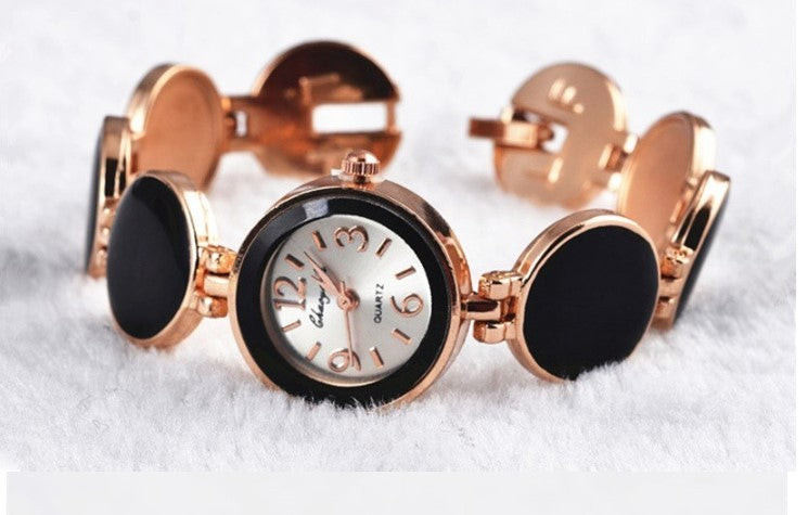 Women Watch Ladies Nobler Fashion Casual 5 Colors Wafer Design Round Dial Bracelet Watch Mujor Quartz Wristwatch Female Relojes