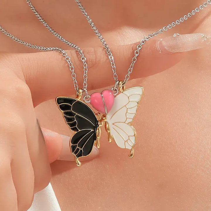 Luminous Heart-shaped Magnetic Snap Cute Butterfly Pendant Necklace Suit