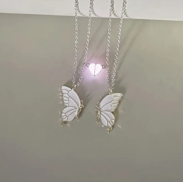 Luminous Heart-shaped Magnetic Snap Cute Butterfly Pendant Necklace Suit